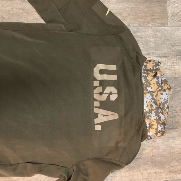 Nike Steelers Salute to Service Fleece Hoodie - Picture 2 of 5